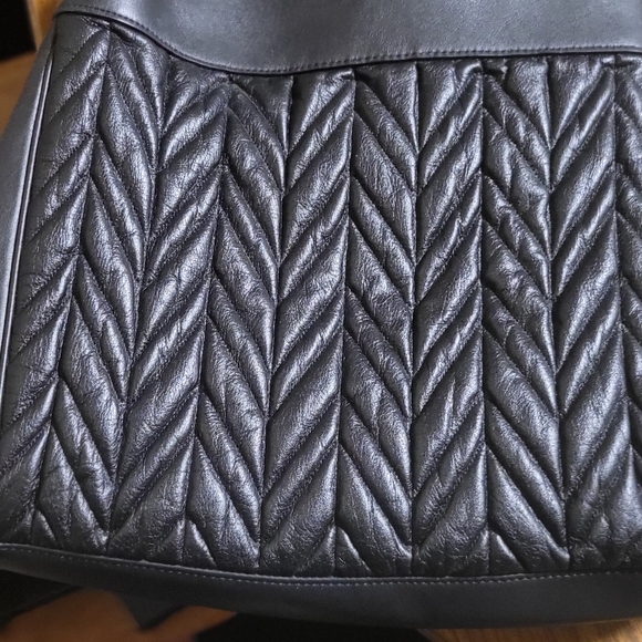 Coach purse - Picture 1 of 4